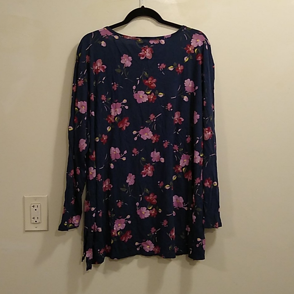 🌻2X$12 Terra & Sky Tunic | Size 1X - Picture 5 of 6